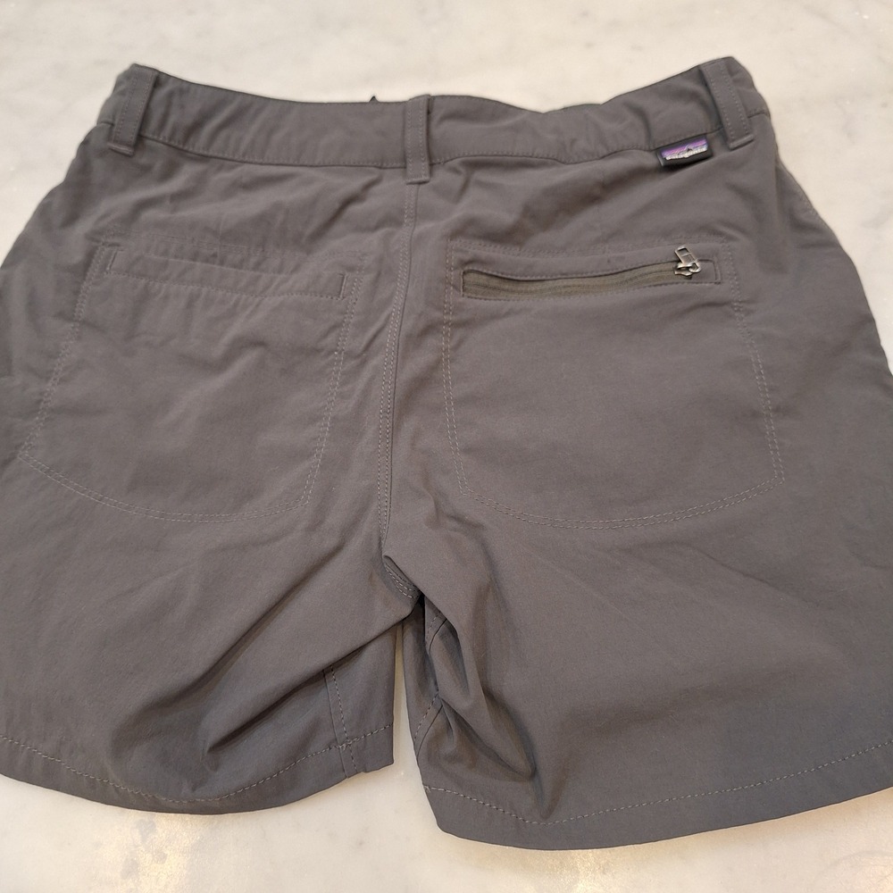 Patagonia Hiking Shorts Wom Sz 2 Gray Nylon Stretch Worn Wear‎ Outdoor 4" inseam - Picture 10 of 11